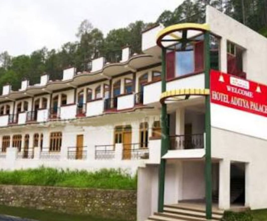 Hotel Aditya Palace(Barkot)